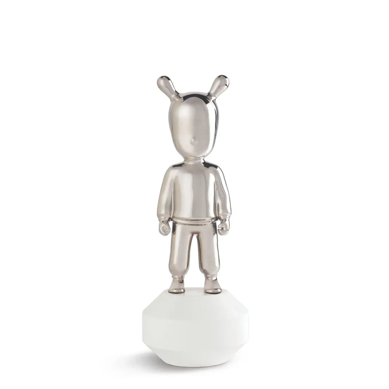 The silver guest little