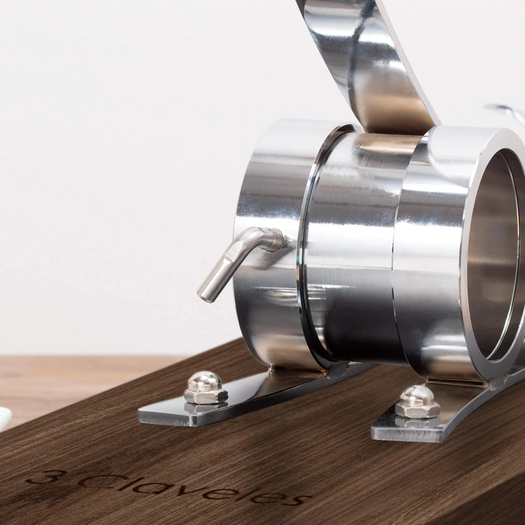 Soporte Jamonero Basculante con cabezal giratorio 3 Claveles + Cuchillo jamonero + cubre jamón de regalo - Imagen 9