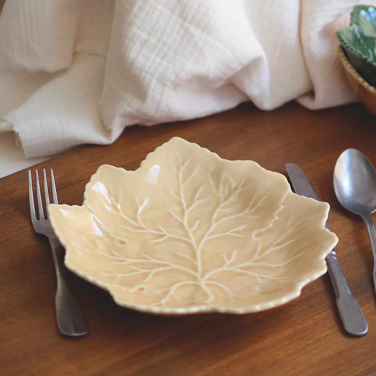 Plato llano – Colección parra – Mostaza