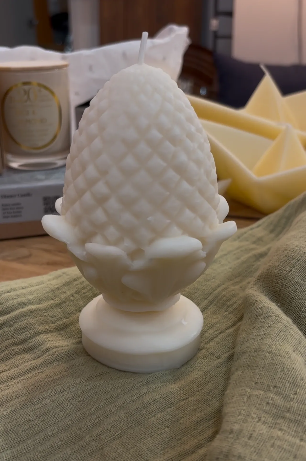 Vela decorativa Pinacle Natural Small - Imagen 2