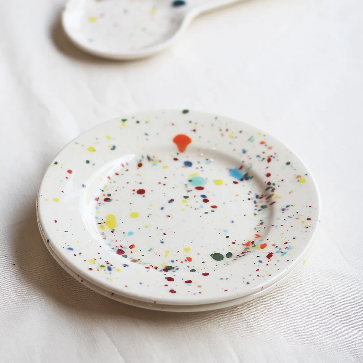 Plato – Blanco – Classic – Colección pinceladas