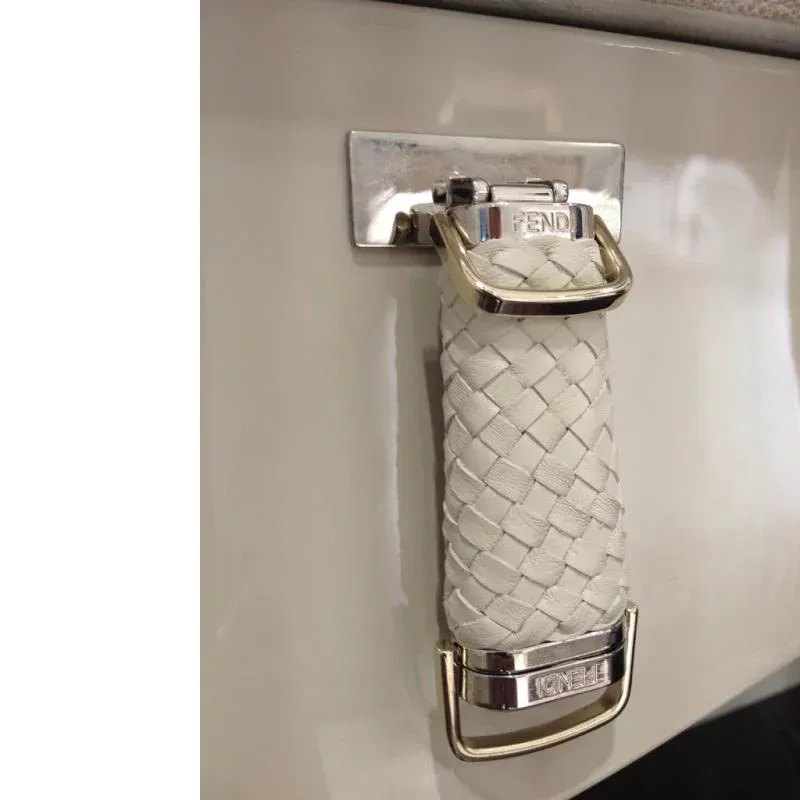 Cómoda Canova en laca beige de Fendi Casa - Imagen 3