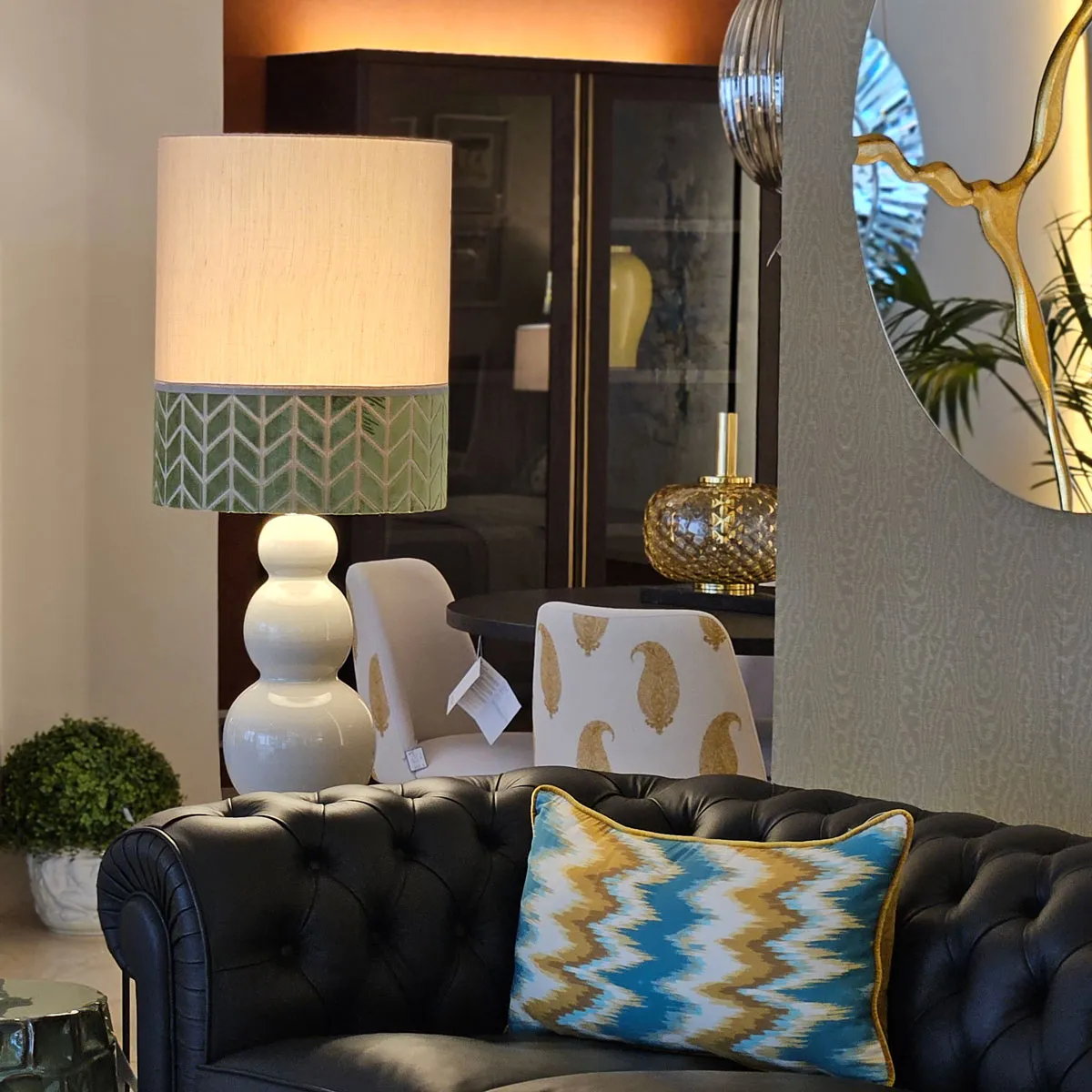 Lámpara cerámica con tres bolas en piedra - Imagen 2